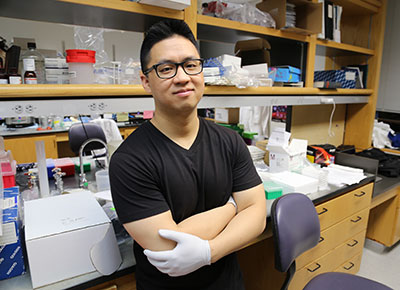 Simon Chu In Lab For Bio
